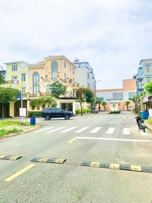 đất biệt thự vip 200m trong kdc đẳng cấp đối diện lotte mart lái thiêu giá 8 tỷ