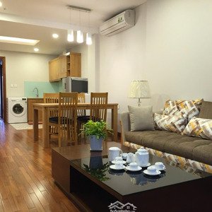 cho thuê căn hộ dịch vụ mp phố huế: 70m2, full nội thất cao cấp, gần hồ, công viên. giá: 16tr/tháng