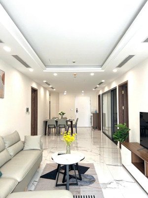 bán căn hộ chung cư căn duy nhất 103m. view hồ giá siêu hời tại sunshine center. lh: 
