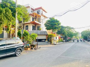 đất mặt tiền đsố 18-hiệp bình chánh-dt 229m2(ngang 13.8 x 20m)có 9 phòng trọ cho thuê .20tr/th.tl