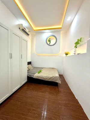 chdv 1pn full nội thất giếng trời - tân bình thuận tiện di chuyển sân bay