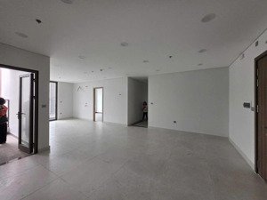 cần bán căn góc 120m2 tòa k5 - tháng 11 nhận nhà ở luôn, có ra lộc cho khách