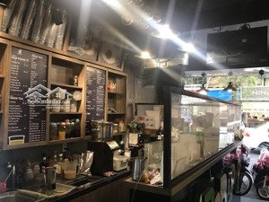 bán mặt tiền lê văn duyệt - đinh tiên hoàng - phường 3 bình thạnh, 50m2 - sẵn dòng tiền chỉ 8.x tỷ