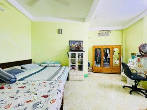 gấp bán - cmt8 quận 3 53.5 m² 2 tầng 2 pn - ô tô đỗ gần - chỉ 6 tỷ 3