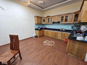 bán nhà víp nhất tây hồ 93m2 xmt7met (31ty giá đầu tư) 10 bước ra phố mặt ngõ thông - võ chí công -