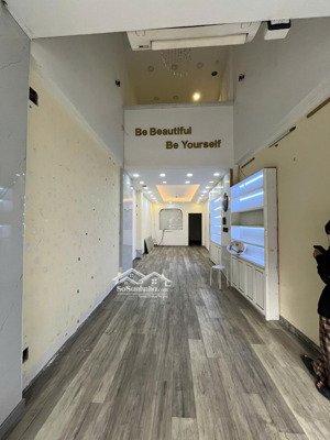 cho thuê nhà mặt tiền kinh doanh - 1 trệt 4 lầu sân thượng - 6pn 3wc - gần hàng xanh, chợ bà chiểu