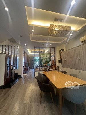 bán căn biệt thự 2 tầng, 126m2, 7 x 18, đường nguyễn hữu dật, tân phú. giá 16 tỷ.