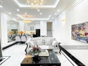 siêu phẩm lk mậu lương-phân lô vỉa hè-full nội thất xịn- ô tô đỗ ngày đêm dt 60m2- 5t-giá hấp dẫn