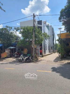 chính chủ gởi bán , nhà 3 tầng căn góc 2 mặt tiền kinh doanh đường số 12 ,tam bình dt126m 5,7 x 22