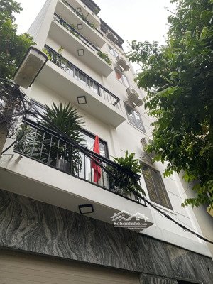 nhỉnh 10 tỷ nhà lô góc phố tư đình 40m2, 5tầng, mặt tiền 5m. mặt đường kinh doanh - xe tải thông.