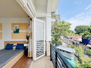 phòng ban công thoáng gần đh vlu3 cầu bình lợi cực rẻ full nội thất