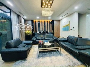 bán căn hộ 57 láng hạ, 142 m2, 3 pn, căn góc, view hồ hoàng cầu, bc đông nam, giá 14,2 tỷ