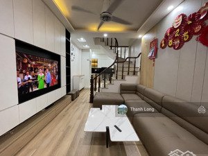 nhà đẹp 5 tầng, full nội thất 5* tại mỗ lao, ngay ngã 4 trần phú- thanh bình- cầu trắng. nhỉnh 7 tỷ