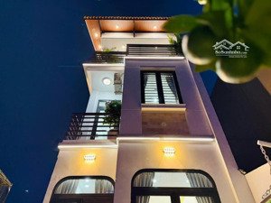 hxh vào nhà-lô góc 2 mặt hẻm-mới đẹp ở ngay-tặng nội thất-64m2-4 tầng-6pn-bùi quang là p12 gv