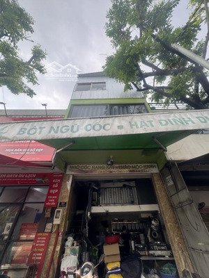 hàng hiếm mặt tiền phạm văn đồng- 4 tầng- kd đa ngành nghề- 4.5 tỷ - 60m2