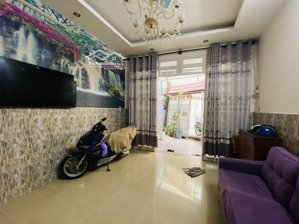 bán nhà 4 tầng phường phú thuận quận 7 cũ giá rẻ, dt 68m2 giá 7,6t