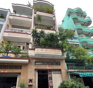 quận 11 - lò siêu- 54m2- nhà 5 tầng- hẻm trước nhà 10m- ( 4m x 14,5m) - chỉ 12 tỷ 3 tl