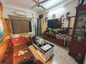 gấp!!! chủ bán nhà định cư nước ngoài, nhà 45m2 x 5t, mặt phố, vỉa hè, ô tô tránh, kinh doanh đỉnh