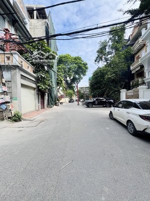 mảnh đất vàng tt ba đinh lô góc sát mặt phố quần ngựa khu vip kinh doanh đỉnh 65m mà chỉ nhỉnh 14.3