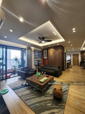 o947105567 cực hiếm - giá thật. căn góc 3 ngủ ở vinhomes westpoint phạm hùng - có 2 slot ô tô