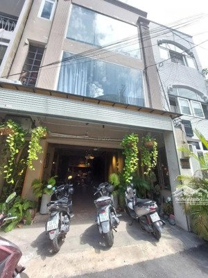 đại hạ giá mặt tiền nguyễn thị huỳnh , phú nhuận ( 6,5x17m ) giá chỉ còn 32 tỷ bl)