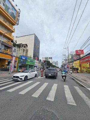 bán căn nhà mặt tiền nguyễn thị thập, ngang 5 nỡ hậu tài lộc hưng thịnh 7m vị trí kinh doanh 22tỷ