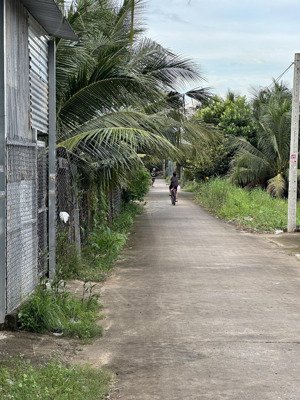 bán đất đẹp xuất sắc tại phú tân, bến tre giá cực chất 2,1 tỷ, 500m2