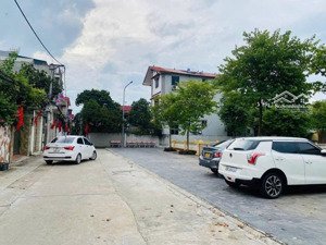 bán lô đất đẹp đường ô tô. vị trí sát hồ du nội ô tô đỗ ngày đêm . chỉ nhỉnh 7 tỷ