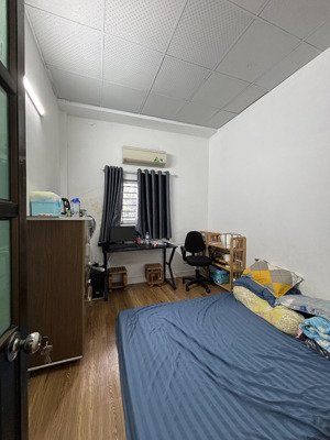 bán gấp nhà 1t1l full nội thất hẻm an ninh chỉ 4,4 tỷ