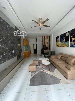 siêu hot, oto đỗ cửa, phố ngọc thụy, long biên, 38m x 4t giá chỉ 7 tỷ. có tl mạnh