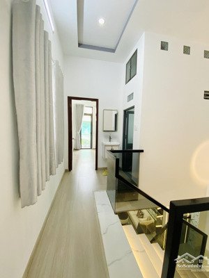 siêu phẩm nhà đẹp giáp quận 7 - giá cực tốt - 4x12.5 - 2 tầng, 3 pn - hẻm rộng, gần mặt tiền