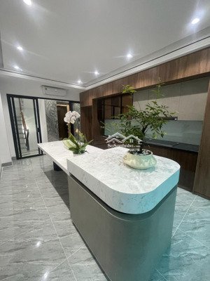 bán nhà xuân la- xuân đỉnh - tây hồ - lô góc- ô tô - 45m2 - 5 tầng - mt 4.5m - giá chỉ nhỉnh 13 tỷ.