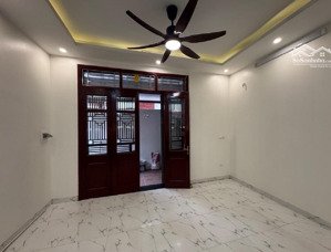 bán nhà hà đông khu trung tâm - oto đỗ cửa gần trường học,bv, trung tâm thương mại.chợ ...