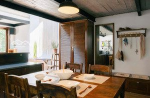 cần bán nhà tầng 2 ngõ tô hiến thành, giá 10 tỷ, 40m2x2t, view mặt phố