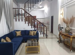 bán nhà 3 tầng 3pn, 3wc - 52m2 ngang 4m - hẻm oto - cách phạm văn đồng 100m - giá 5,3ty