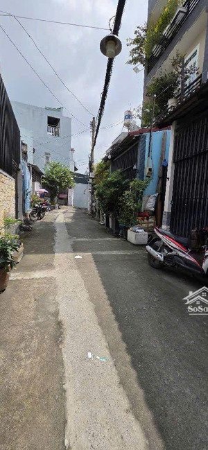 chỉ nhỉnh 6 tỷ có ngay nhà 2 tầng hxh 5.2x14 đặng văn bi - tặng full nội thất