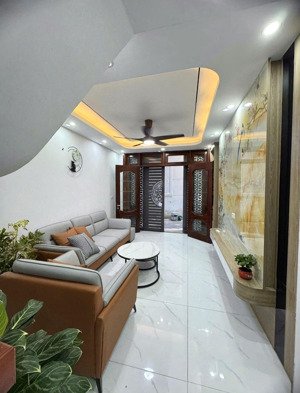 đại la-ba gác phi, gần phố-37m- hơn 7 tỷ