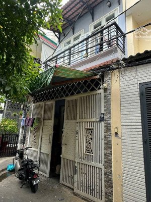 hxh - 3 tầng - 49m2 - nhỉnh 5 tỷ