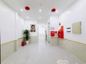 bán gấp toà chung cư mini 40m2 7 tầng thang máy 10 phòng khép kín doanh thu 70 triệu/tháng