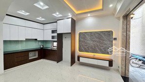 bán nhà mới 5 tầng 3pn dtsd 150m2 ngay đl thăng long, kđt nam an khánh, vinsmart. giá bán 4.95 tỷ!