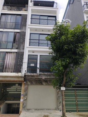 cho thuê nhà đường xuân phương, nam từ liêm, hn. dt 90m, 5 tầng, thông sàn, mới 100%. giá 25tr/th