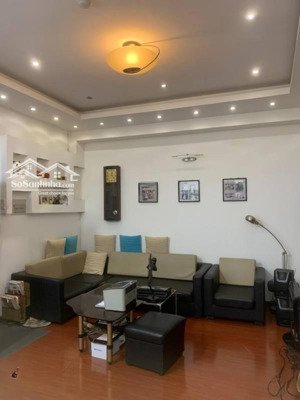 bán gấp! căn hộ ngô gia tự b 72m2 - 2pn/2wc, tầng cao - giá chuẩn 3.5 tỷ