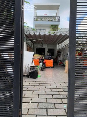 nhà 3 lầu 184m mặt tiền đường 10m gần ubnd phường trường thọ thủ đức, hd dài hạn