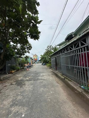 ra gấp lô đất ngay đường phạm văn hai - đi xem thực tế chốt giá tốt cho anh em thiện chí mua nhanh