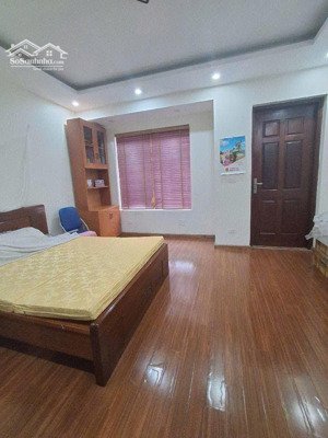 bán nhà kđt văn khê, 7 tầng thang máy, diện tích 50m2, mặt tiền 5m, giá 17 tỷ.