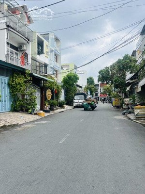 4tỷ600-60m2(4*15) nở hậu-3pn-2wc-ngay bến xe miền tây bt