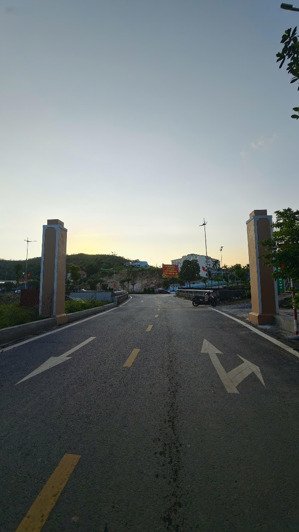 bán đất có nhà 2 tầng mặt đường nhựa phường hùng thắng - tp hạ long