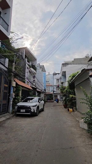 hẻm xe hơi 1806 huỳnh tấn phát 3 tầng nhỉnh 5 tỷ sổ hồng riêng hoàn công