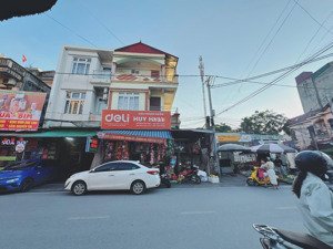 hàng siêu vip tại trung tâm chợ thứa, dị sử, mỹ hào sẵn nhà 3 tầng kinh doanh đang cho thuê 12tr