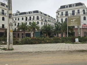 bán nhanh lô áp góc ngay sát đường lớn nguyễn viết thứ, kinh doanh tốt giá chỉ 13,8 tỷ